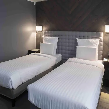 Pullman Old Town - Renovated 2025 فندق ريغا