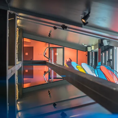 Pullman Old Town - Renovated 2025