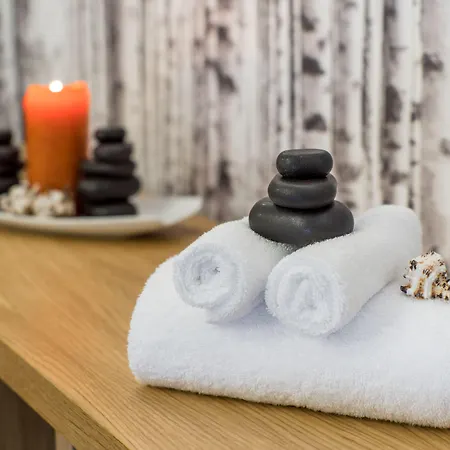 Pullman Old Town - Renovated 2025 5*