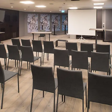 Pullman Old Town - Renovated 2025 Hotel 5*