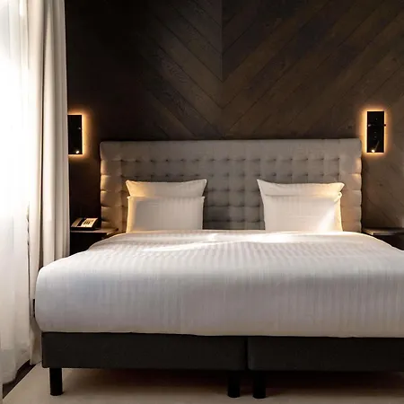 Pullman Old Town - Renovated 2025 فندق 5*