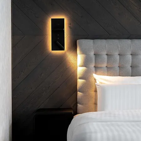 Pullman Old Town - Renovated 2025 فندق