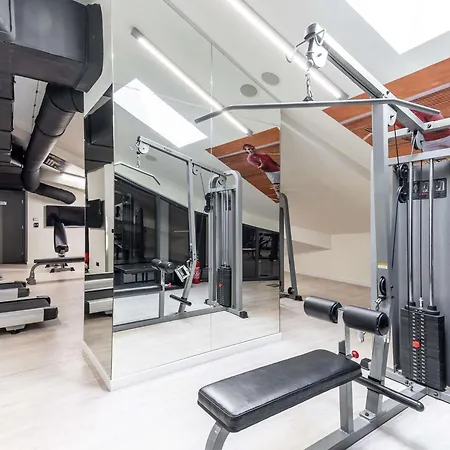 فندق Pullman Old Town - Renovated 2025 5*