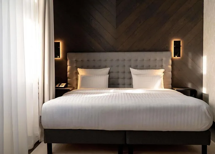 Pullman Old Town - Renovated 2025 Hotel 5*