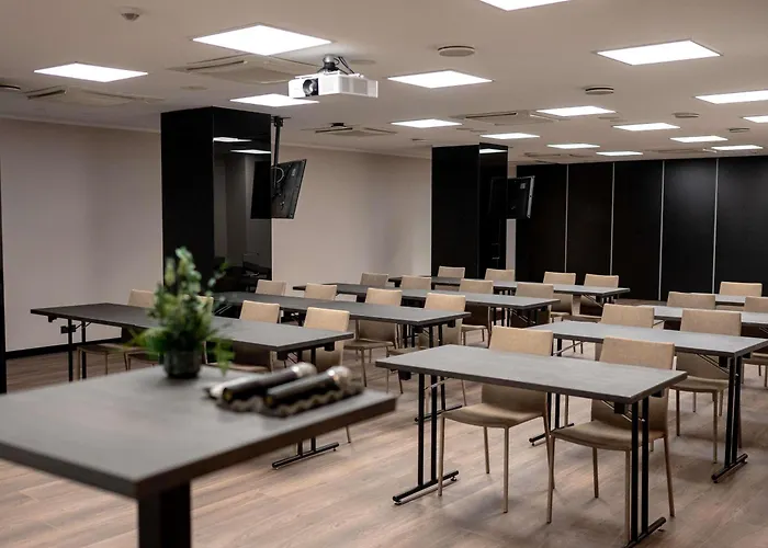 Pullman Old Town - Renovated 2025 Hotel 5*