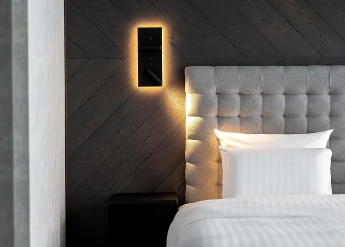 Pullman Old Town - Renovated 2025 Hotel