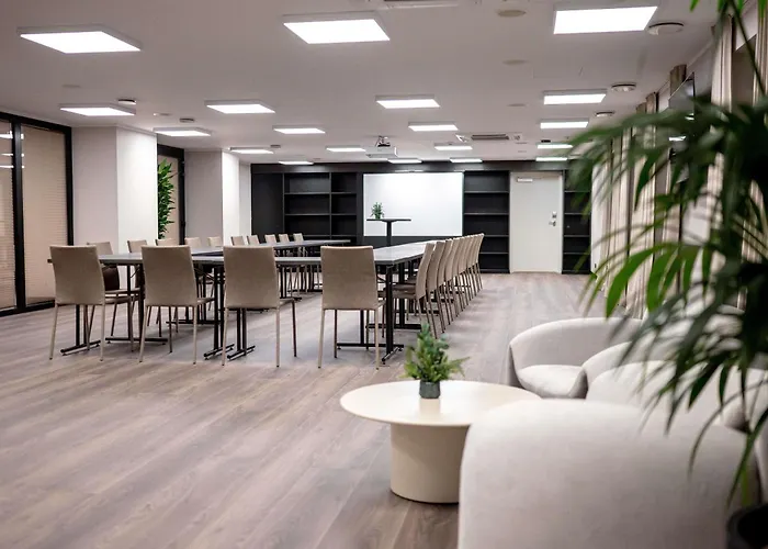 Hotel Pullman Old Town - Renovated 2025