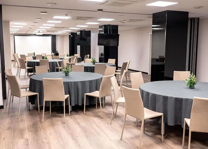 Pullman Old Town - Renovated 2025 酒店 5*