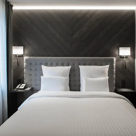 Hotel Pullman Old Town - Renovated 2025