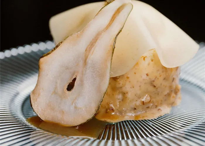 Pullman Old Town - Renovated 2025 Hotel