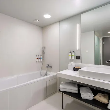Pullman Old Town - Renovated 2025 Hotel 5*