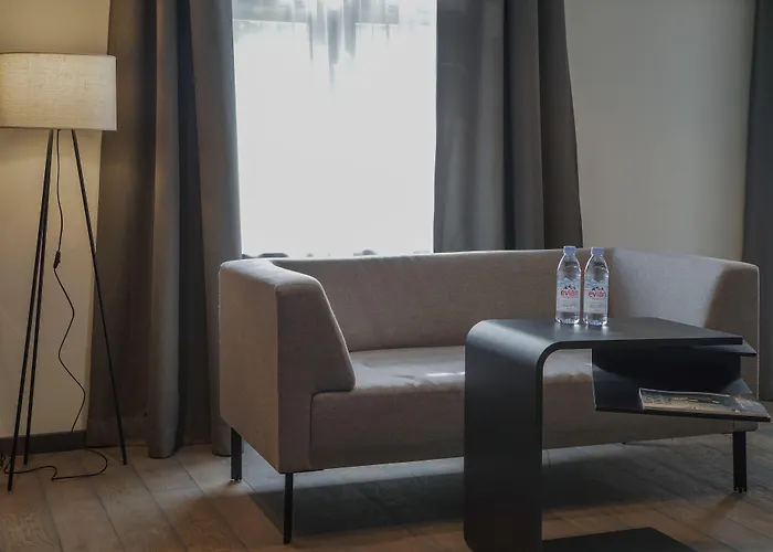 Pullman Old Town - Renovated 2025 ホテル 5*